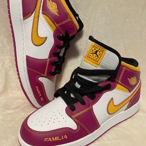 Dia de Los Muertos Jordan Mids 7 Y